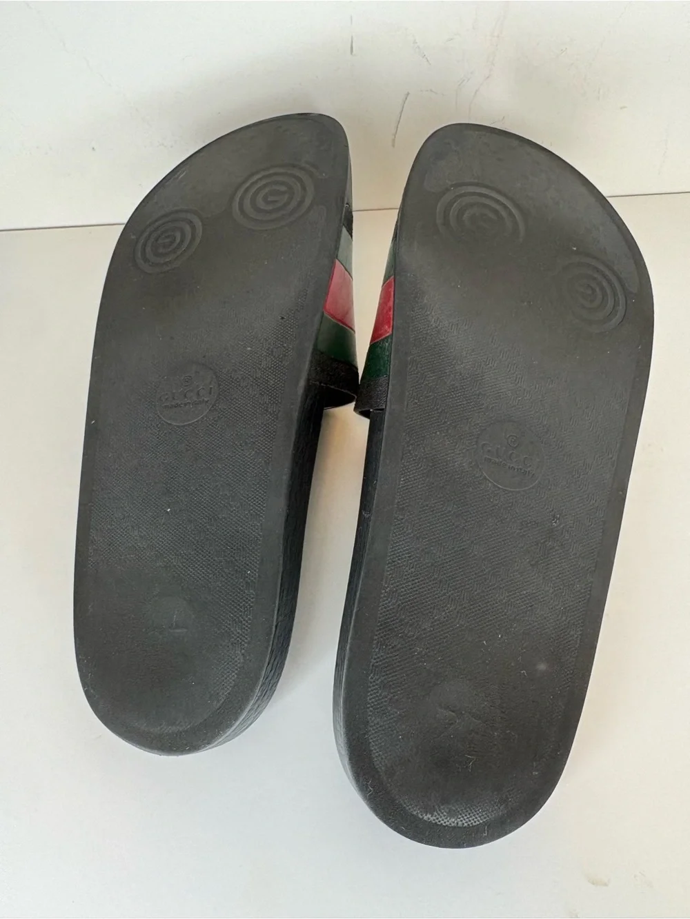 Gucci Black Slide Sandals with Green and Red Stripes
